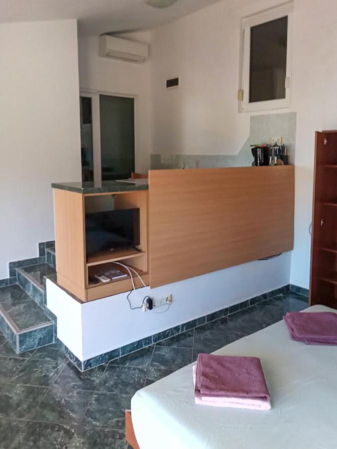 Apartmani Frka Сали Екстер'єр фото
